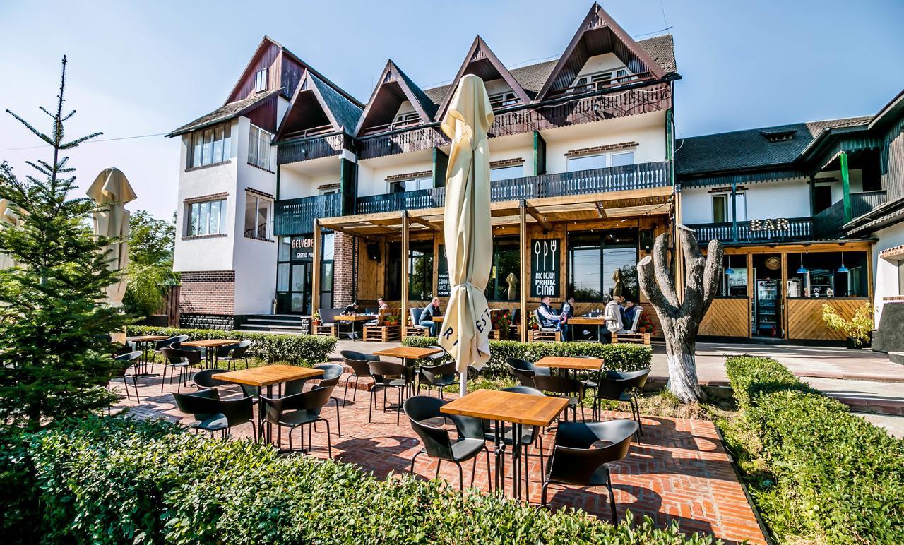 Pensiunea Belvedere Targu Neamt Ngoại thất bức ảnh