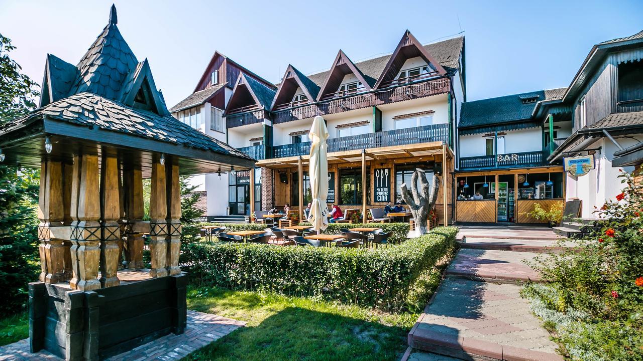 Pensiunea Belvedere Targu Neamt Ngoại thất bức ảnh